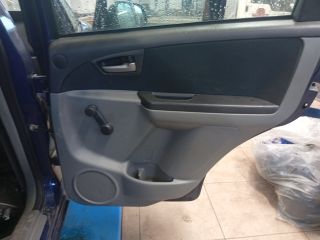 bontott SUZUKI SX4 Jobb Kalaptartó Tartó Konzol