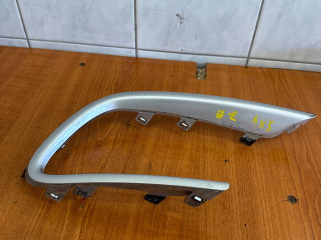 bontott SUZUKI SX4 Jobb Ködfényszóró Lámpakeret