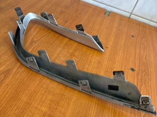 bontott SUZUKI SX4 Jobb Ködfényszóró Lámpakeret