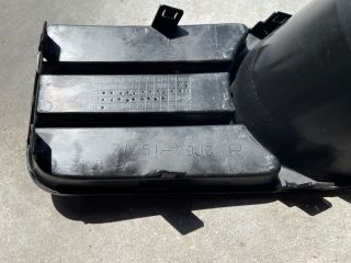 bontott SUZUKI SX4 Jobb Ködlámpa Rács