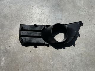 bontott SUZUKI SX4 Jobb Ködlámpa Rács