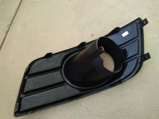 bontott SUZUKI SX4 Jobb Ködlámpa Rács