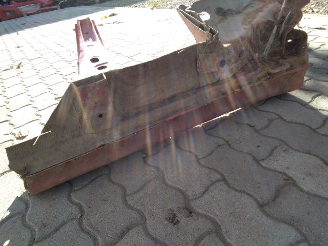 bontott SUZUKI SX4 Jobb Küszöb