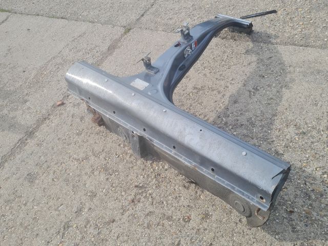 bontott SUZUKI SX4 Jobb Küszöb