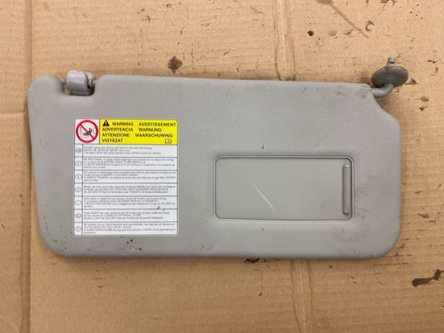 bontott SUZUKI SX4 Jobb Napellenző