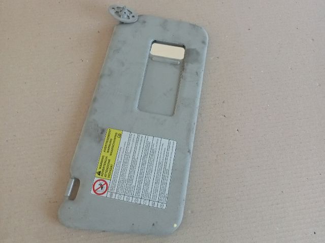 bontott SUZUKI SX4 Jobb Napellenző