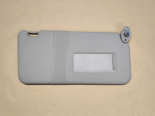 bontott SUZUKI SX4 Jobb Napellenző