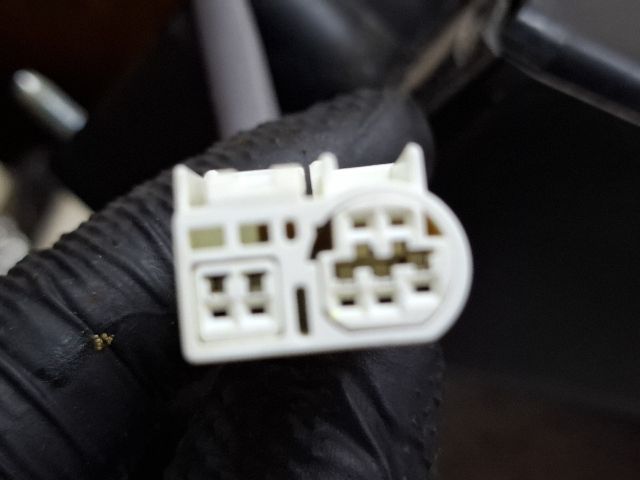 bontott SUZUKI SX4 Jobb Visszapillantó Tükör (Elektromos)