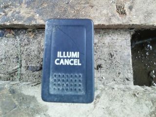 bontott SUZUKI SX4 Kapcsoló (Magában)