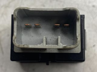 bontott SUZUKI SX4 Kapcsoló (Magában)