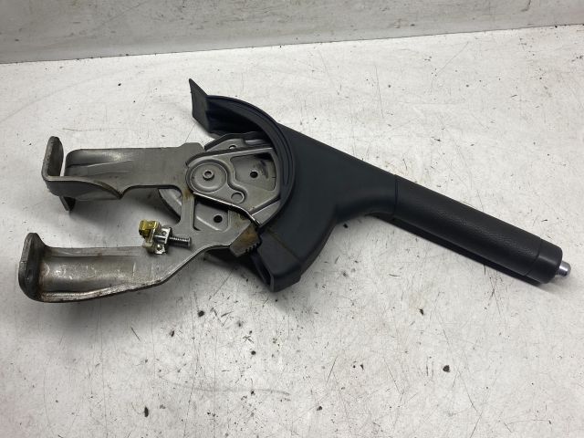 bontott SUZUKI SX4 Kézifék Kar