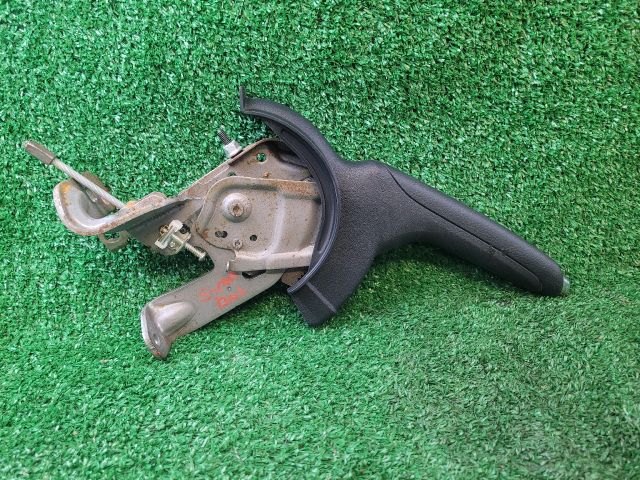 bontott SUZUKI SX4 Kézifék Kar