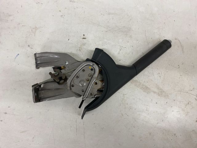 bontott SUZUKI SX4 Kézifék Kar