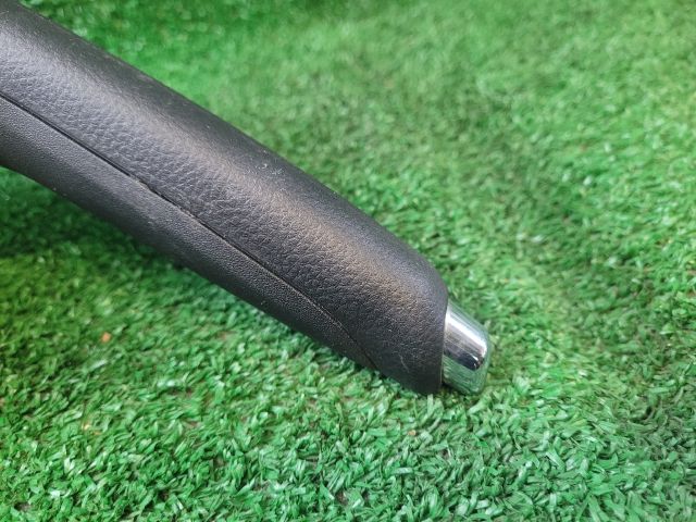 bontott SUZUKI SX4 Kézifék Kar