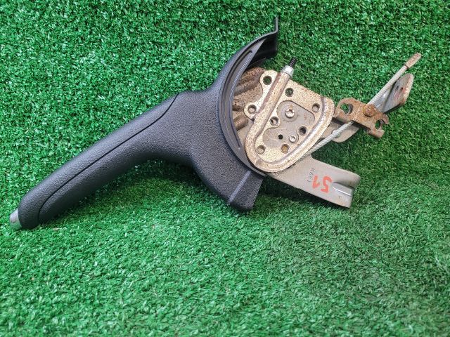 bontott SUZUKI SX4 Kézifék Kar