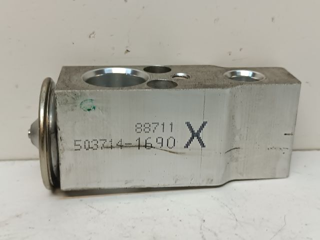 bontott SUZUKI SX4 Klíma Tágulási Szelep