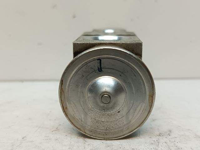 bontott SUZUKI SX4 Klíma Tágulási Szelep