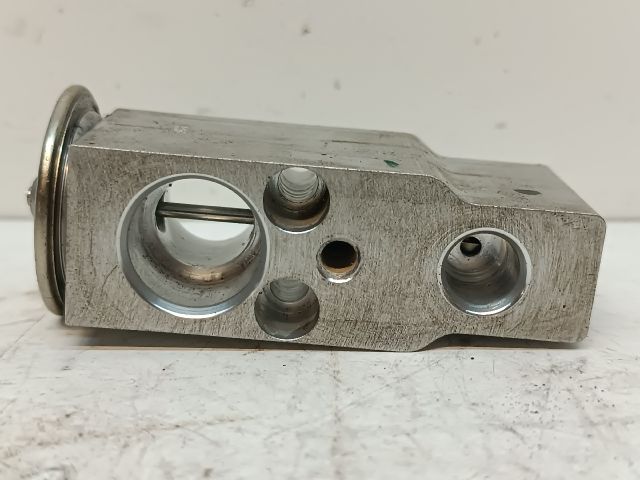 bontott SUZUKI SX4 Klíma Tágulási Szelep