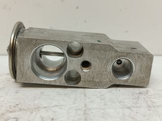 bontott SUZUKI SX4 Klíma Tágulási Szelep