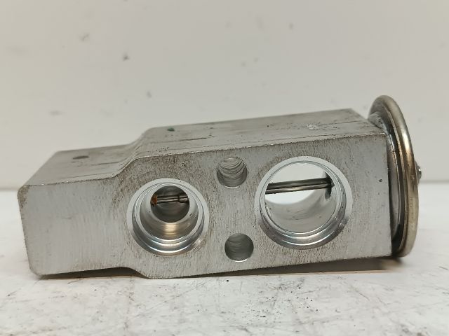 bontott SUZUKI SX4 Klíma Tágulási Szelep