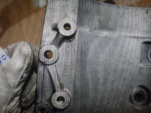 bontott SUZUKI SX4 Klímakompresszor Tartó Bak