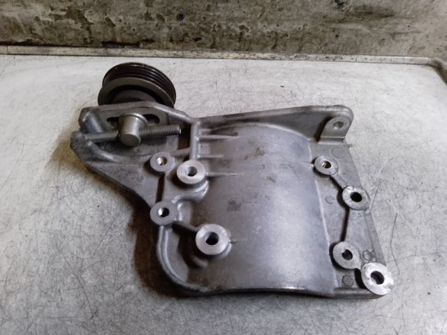 bontott SUZUKI SX4 Klímakompresszor Tartó Bak