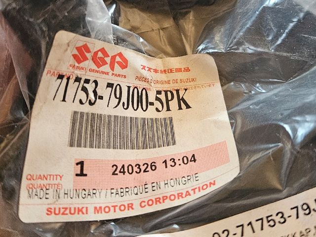 bontott SUZUKI SX4 Ködfényszóró (Pozíciófüggetlen)