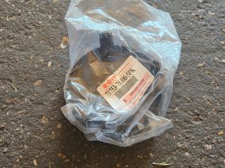 bontott SUZUKI SX4 Ködfényszóró (Pozíciófüggetlen)