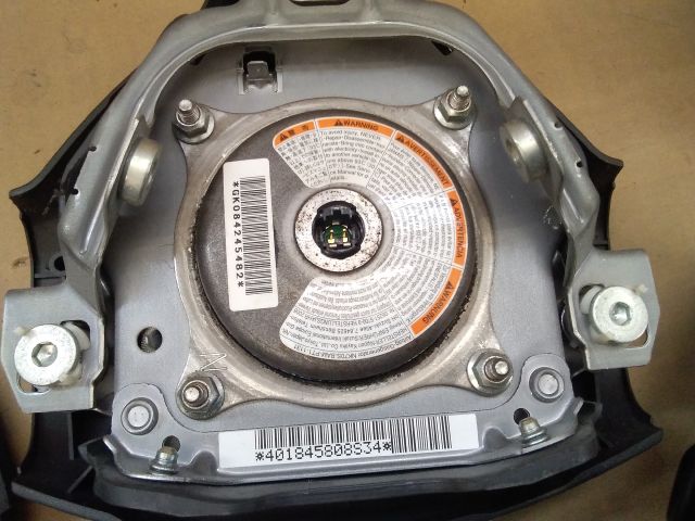 bontott SUZUKI SX4 Komplett Légzsák Szett