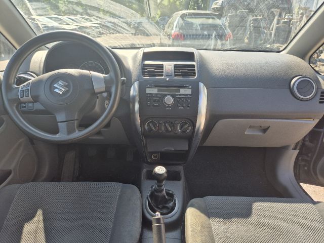 bontott SUZUKI SX4 Komplett Légzsák Szett