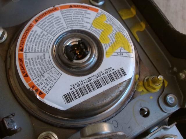 bontott SUZUKI SX4 Kormánylégzsák