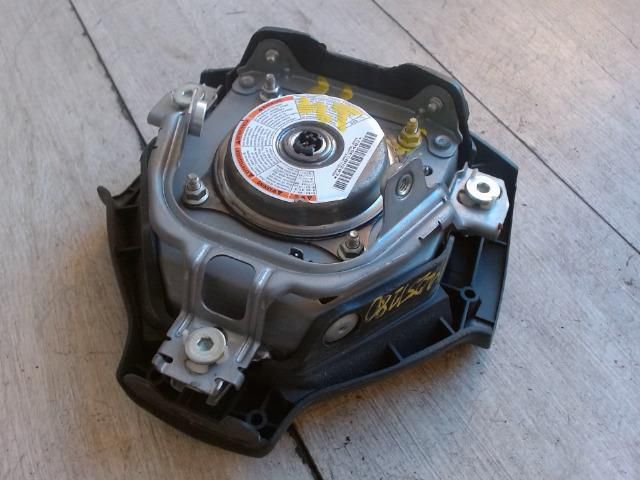 bontott SUZUKI SX4 Kormánylégzsák