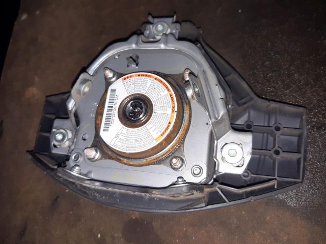 bontott SUZUKI SX4 Kormánylégzsák