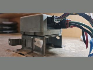 bontott SUZUKI SX4 Kormányoszlop Vezérlő