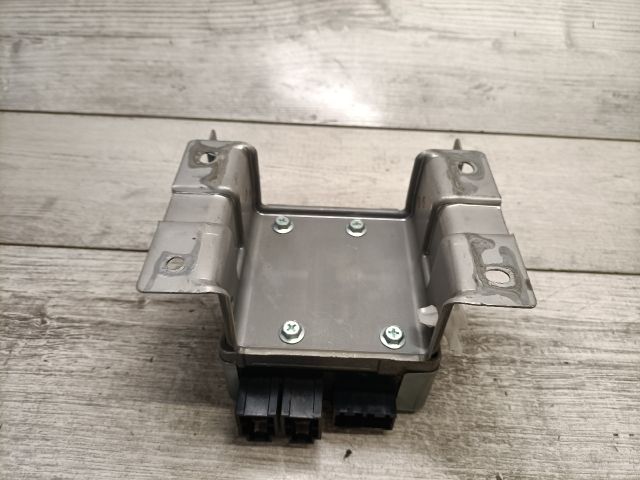 bontott SUZUKI SX4 Kormányoszlop Vezérlő