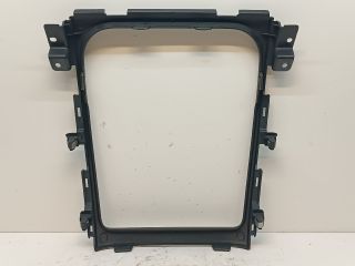 bontott SUZUKI SX4 Középkonzol Keret