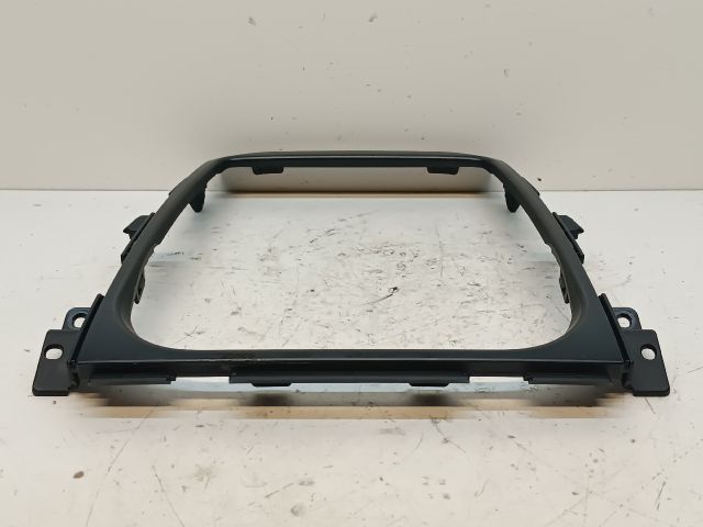 bontott SUZUKI SX4 Középkonzol Keret