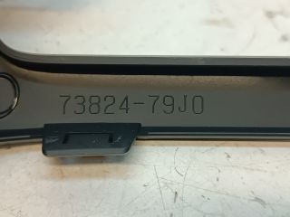 bontott SUZUKI SX4 Középkonzol Keret