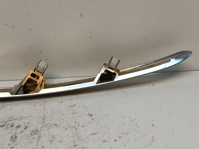 bontott SUZUKI SX4 Középső Műszerfal Díszléc