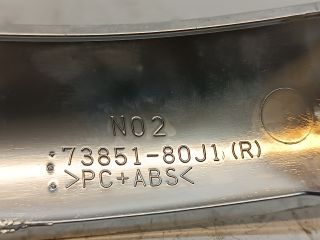 bontott SUZUKI SX4 Középső Műszerfal Díszléc