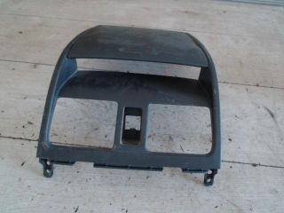 bontott SUZUKI SX4 Középső Szellőző Keret