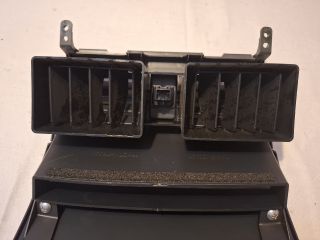 bontott SUZUKI SX4 Középső Szellőző