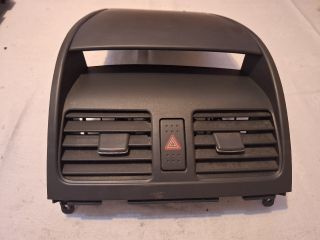 bontott SUZUKI SX4 Középső Szellőző