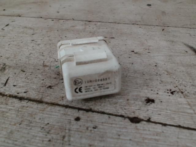 bontott SUZUKI SX4 Központizár Elektronika