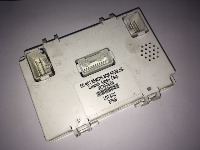 bontott SUZUKI SX4 Központizár Elektronika