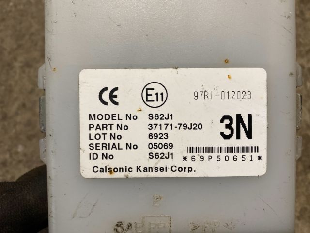 bontott SUZUKI SX4 Központizár Elektronika