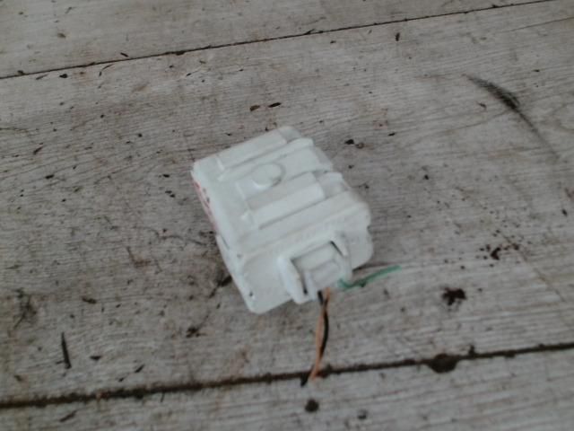 bontott SUZUKI SX4 Központizár Elektronika