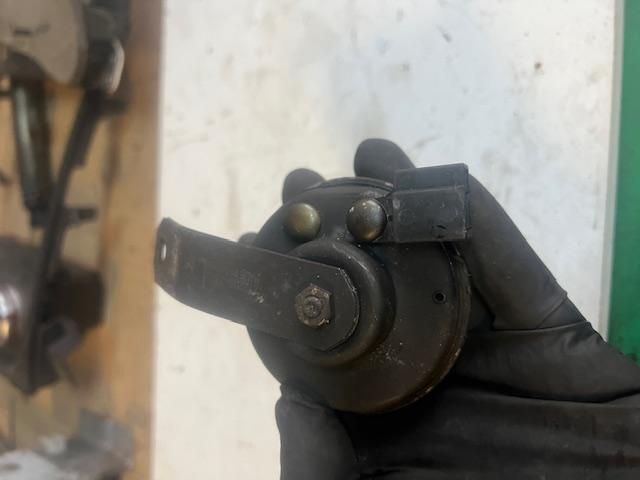 bontott SUZUKI SX4 Kürt