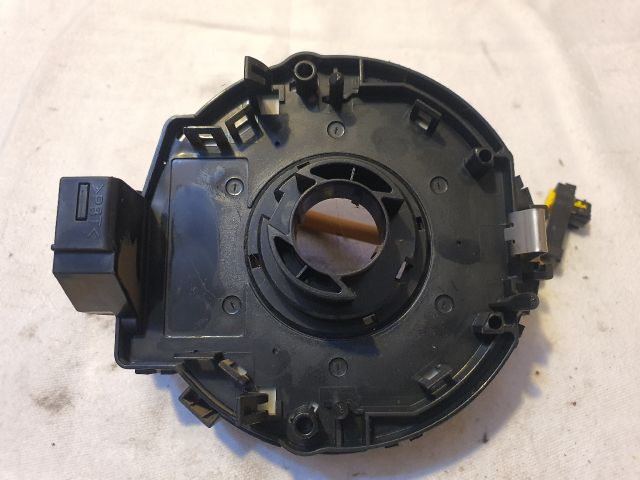 bontott SUZUKI SX4 Légzsák Átvezető Szalagkábel