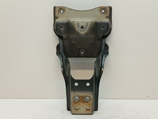 bontott SUZUKI SX4 Motorháztető Zár Tartó Konzol